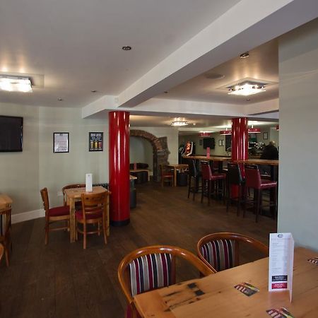 Cambrian Inn Tredegar Exterior photo